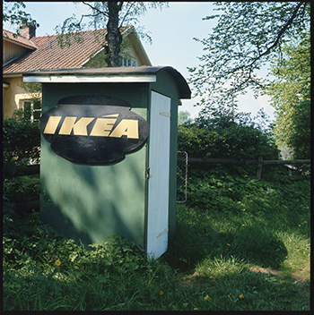  El 28 de julio registra la marca IKEA.