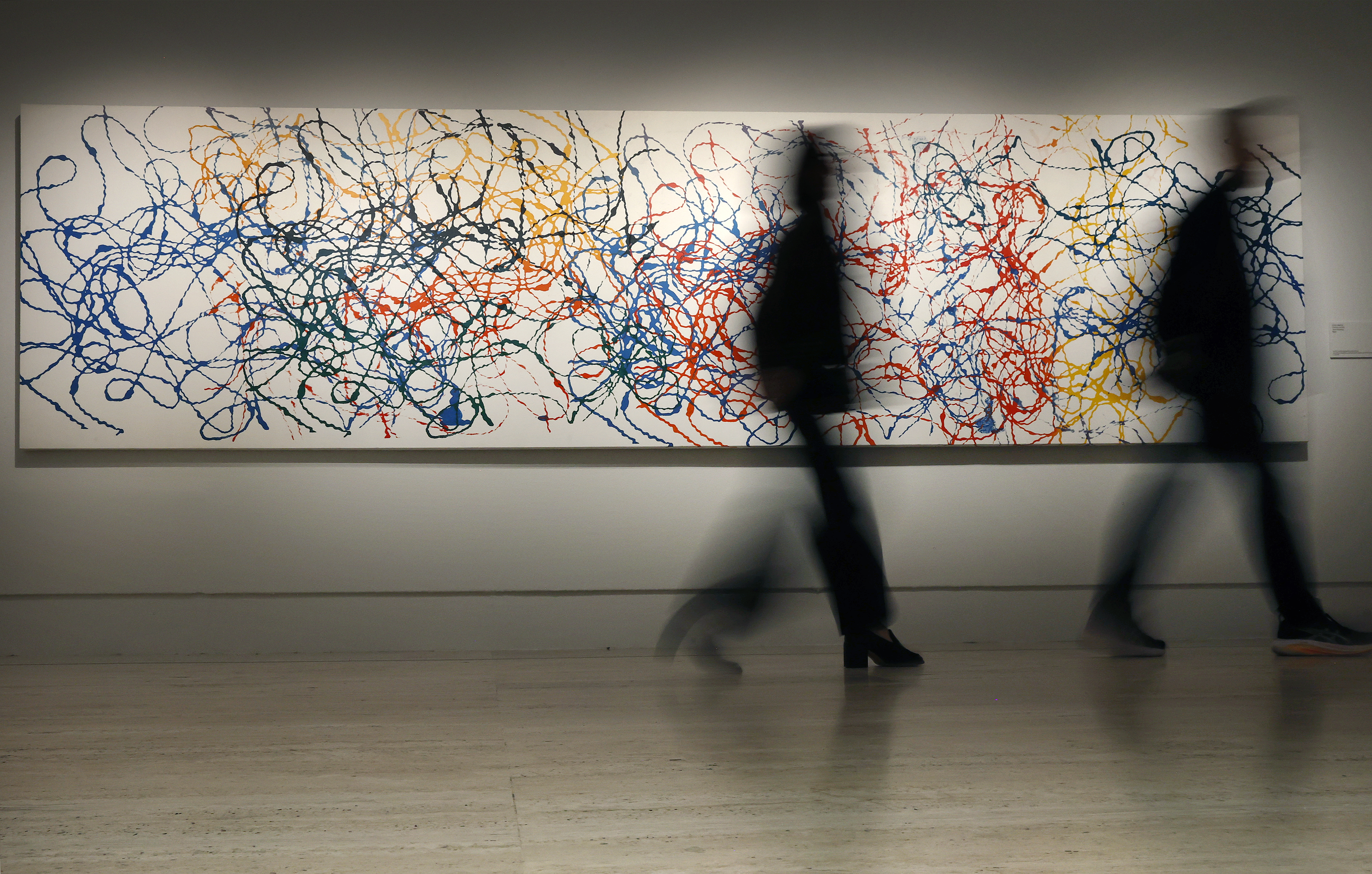 Vista de una sala de 'Warhol, Pollock y otros espacios americanos'