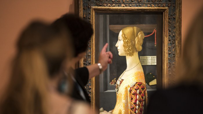 Guided tours of the collection.&amp;nbsp;Weekends and Bank holidays
