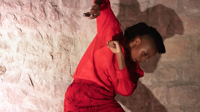 Transposition, por Yinka Esi Graves