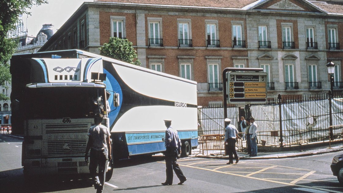 Llegada al museo de las obras de la colección procedentes de Villa Favorita, Lugano