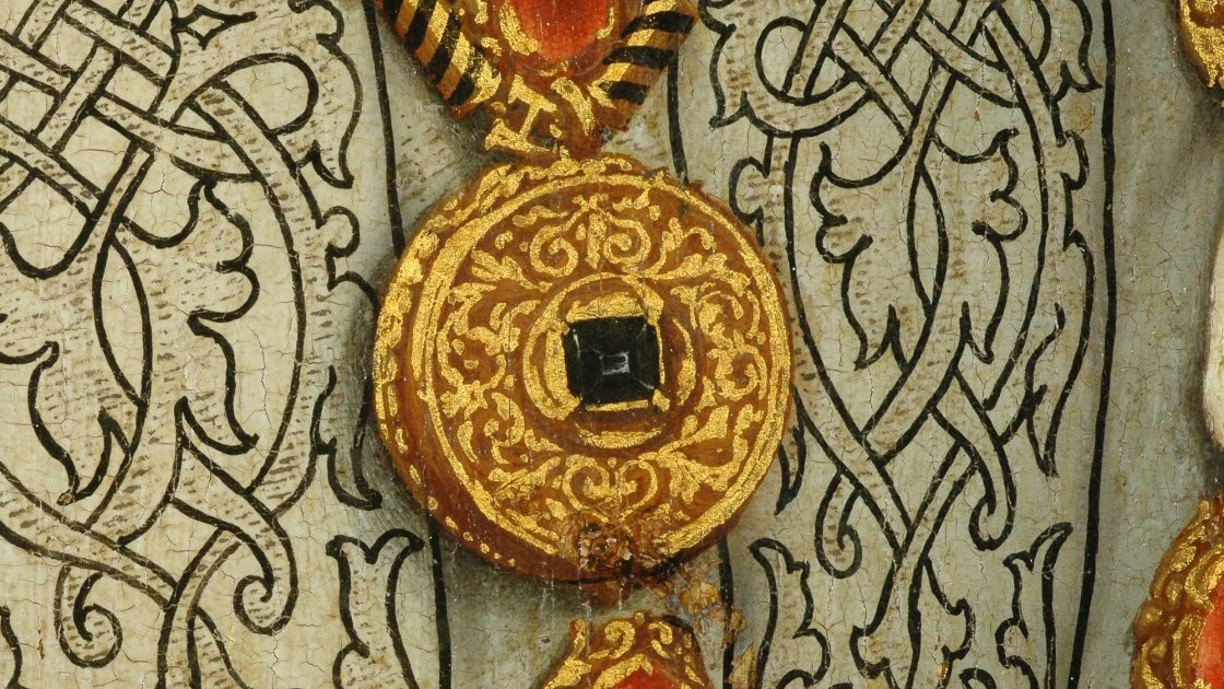 Detalle en macrofotografía de la obra "Retrato de Enrique VIII de Inglaterra" de Hans Holbein "El Joven"