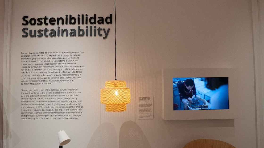 Sala de la exhibición IKEA y el arte del hogar. Diseño para un mejor día a día