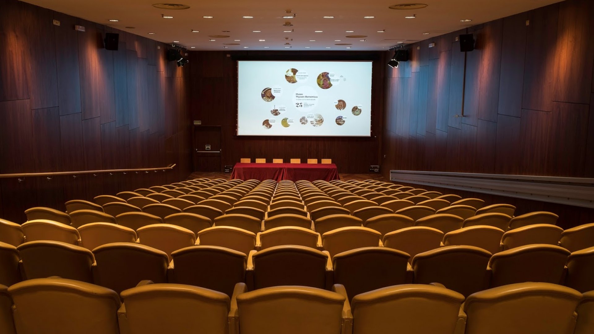 Salón de actos del Museo Nacional Thyssen-Bornemisza