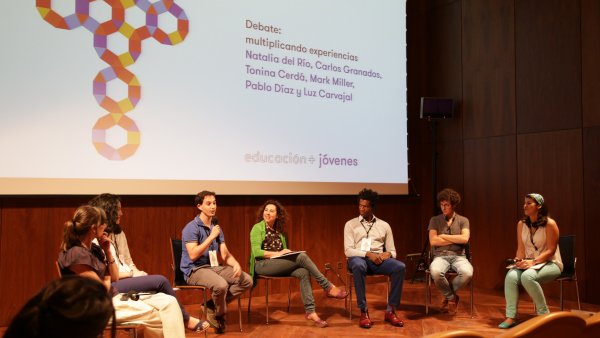 Educación + jóvenes