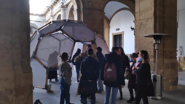 Realidad virtual. Itinerancia de la actividad por España Sevilla (Universidad de Sevilla)