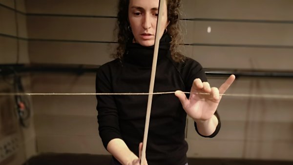 Que Señala un Sonido. Exploración del Espacio Sonoro, con Luz Prado