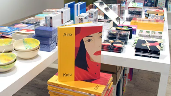 Stores, cafeteria and publications