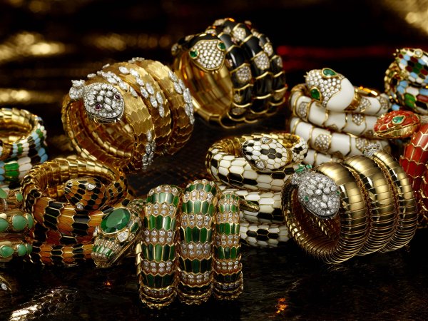 Serpenti. 75 years of infinite tales
