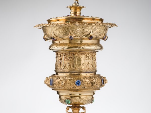 Copa con tapa