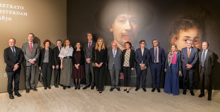 Inauguración. Baronesa Carmen Thyssen-Bornemisza, Francesca Thyssen-Bornemisza, Marta Rivera de la Cruz, consejera de Cultura y Turismo (CAM), Jan Versteeg, Embajador de los Países Bajos y Ana Isabel Montero, directora departamento legal de JTI