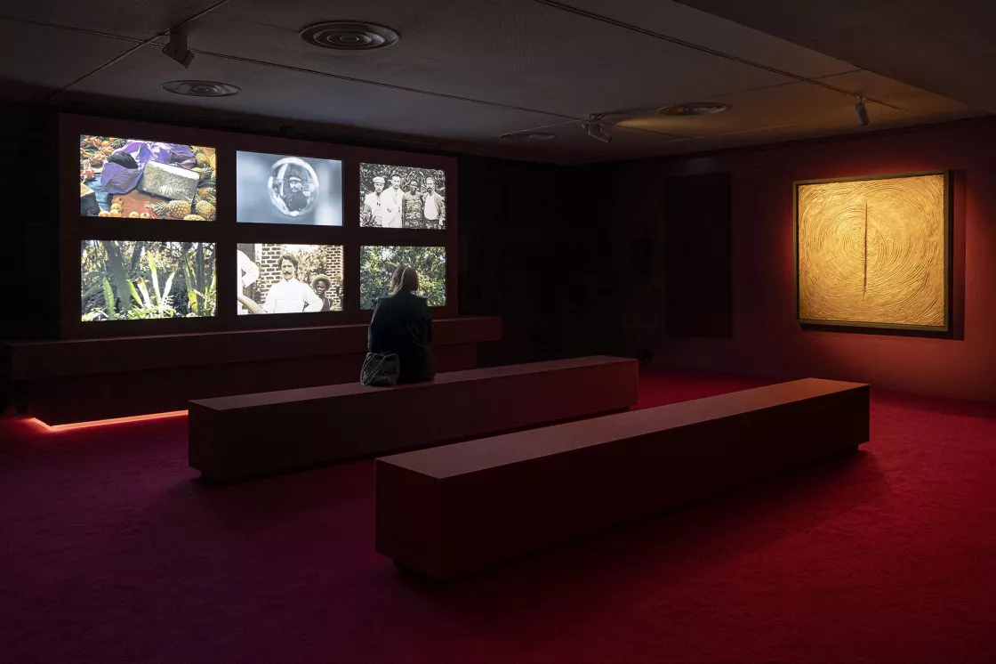John Akomfrah. Listening All Night To The Rain. CANTO IV. Installation View: Museo Nacional Thyssen-Bornemisza, 2025. © Image by Maru Serrano. John Akomfrah. Listening All Night To The Rain. CANTO IV. Installation View: Museo Nacional Thyssen-Bornemisza, 2025. © Image by Maru Serrano.