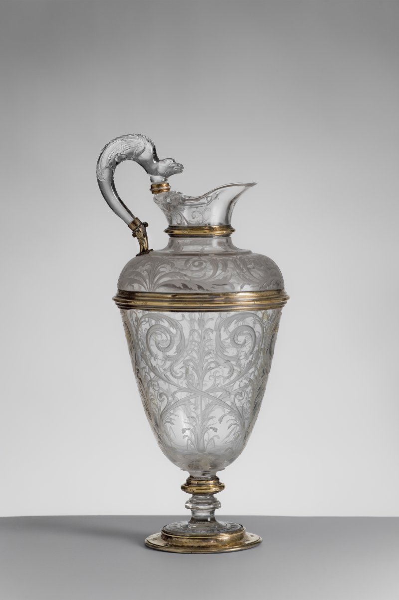 Copa con tapa en forma de aguamanil, hacia 1600  Copa con tapa en forma de aguamanil, hacia 1600