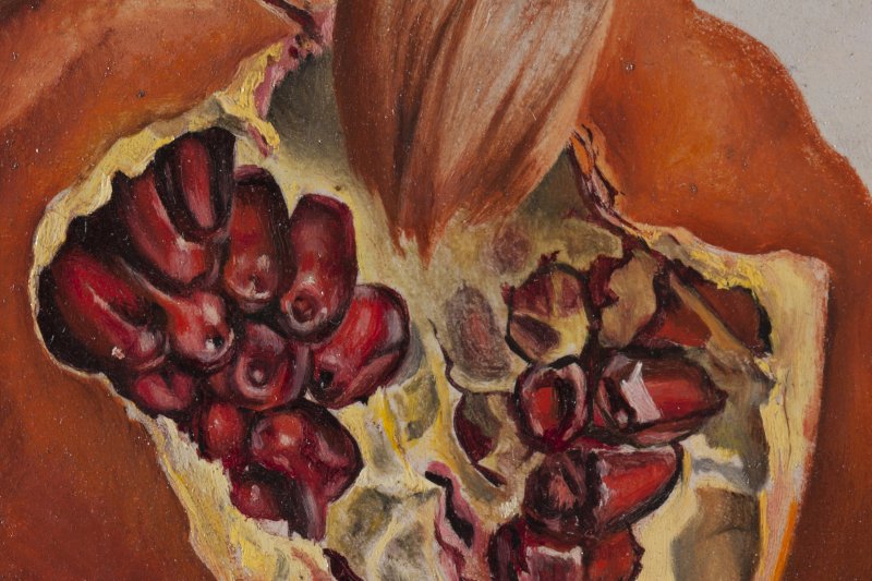  Detalle de la granada de la obra “Un segundo antes del despertar de un sueño provocado por el vuelo de una abeja alrededor de una granada”, de Salvador Dalí