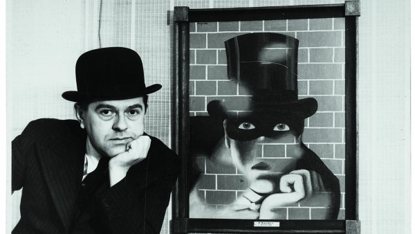 René Magritte and The Barbarian (Le Barbare), London Gallery, London, 1938) 
